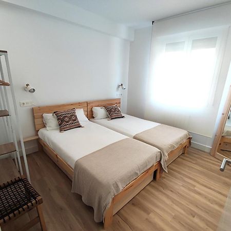 Bilbao Urban Loft Apartment Bagian luar foto