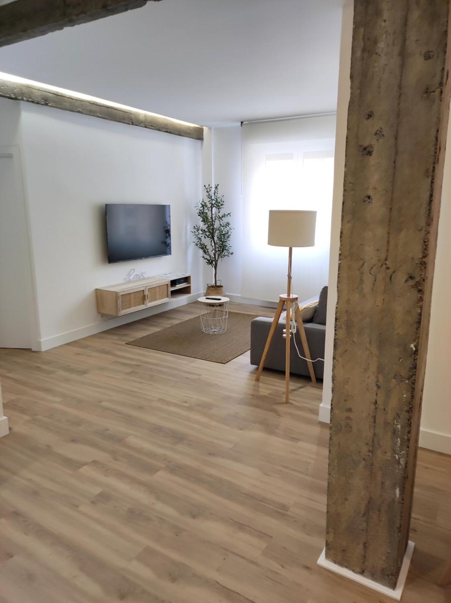 Bilbao Urban Loft Apartment Bagian luar foto