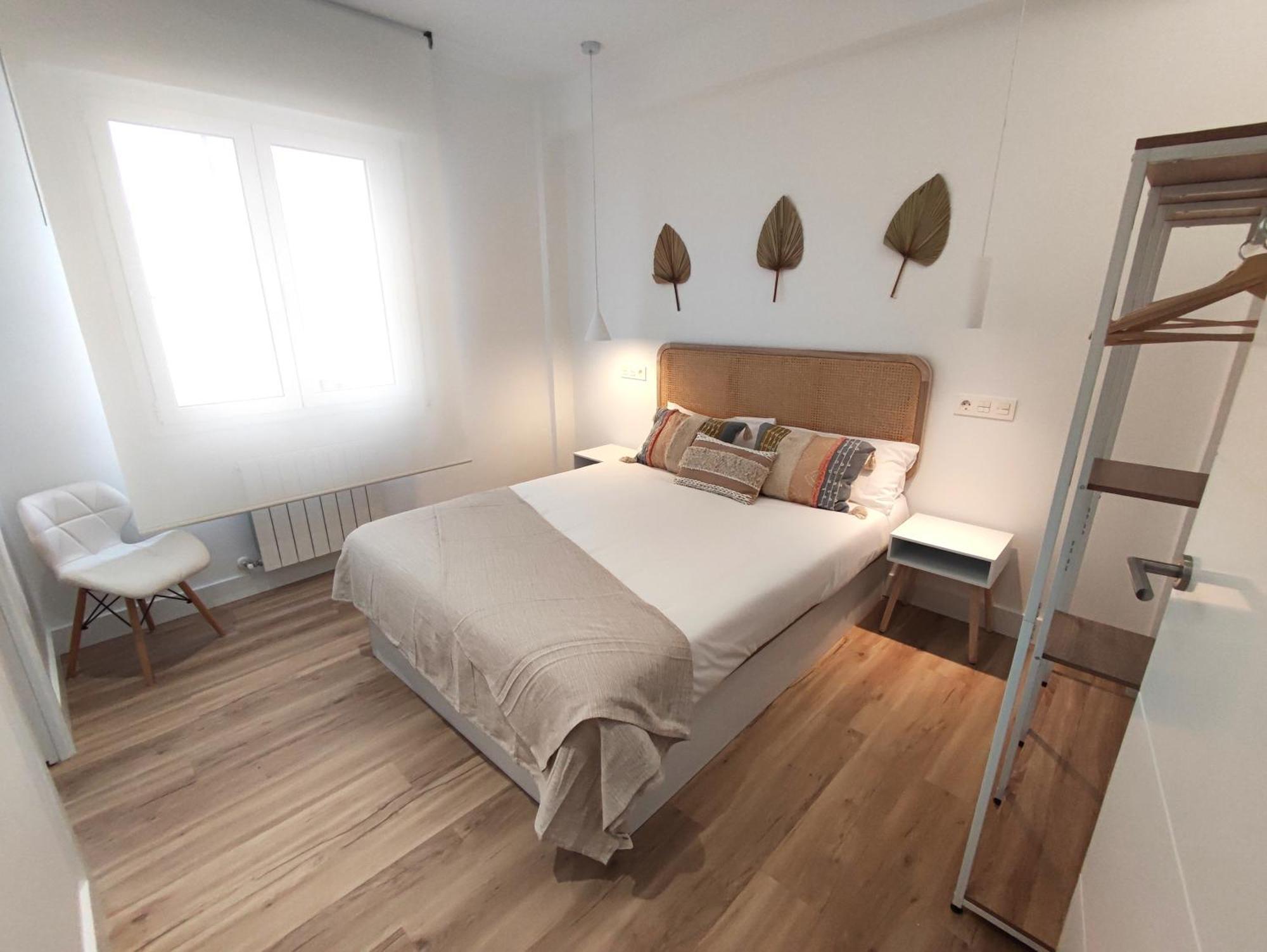 Bilbao Urban Loft Apartment Bagian luar foto